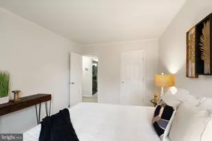 8511 Barrington Ct, Springfield, VA 22152 - Photo 15