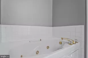 1567 Northern Neck Dr, Vienna, VA 22182 - Photo 11