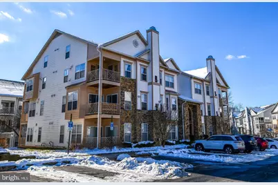 5909 Founders Hill Drive #202, Alexandria, VA 22310 - Photo 3