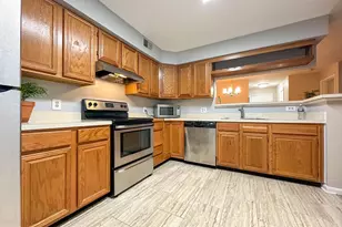 2237 Lovedale Ln, Reston, VA 20191 - Photo 25