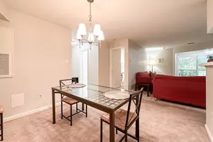 2237 Lovedale Ln, Reston, VA 20191 - Photo 9