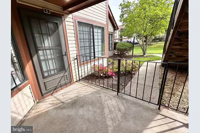 6006 Curtier Drive #D, Alexandria, VA 22310 - Photo 3