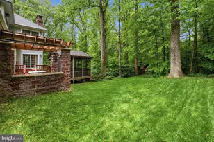 8605 Cherry Dr, Fairfax, VA 22031 - Photo 57