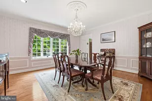 8605 Cherry Dr, Fairfax, VA 22031 - Photo 21