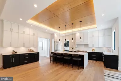 6908 Southridge Drive, McLean, VA 22101 - Photo 13