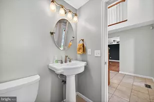 3894 Plum Run Ct, Fairfax, VA 22033 - Photo 17