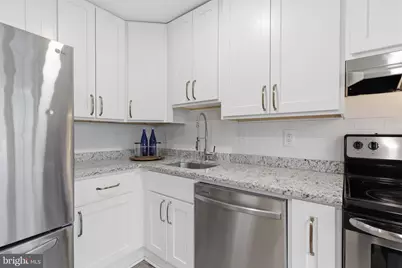 13707 Autumn Vale Court #29E, Chantilly, VA 20151 - Photo 3