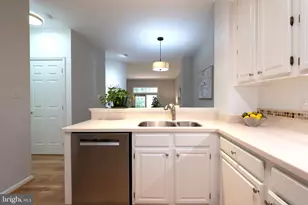 1211 Woodbrook Ct, Reston, VA 20194 - Photo 13