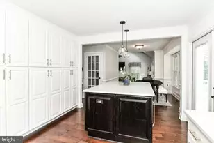 9103 Northedge Dr, Springfield, VA 22153 - Photo 11