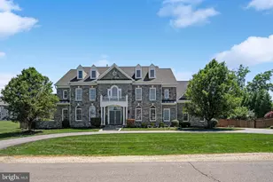 9311 Occoquan Overlook Dr, Lorton, VA 22079 - Photo 11