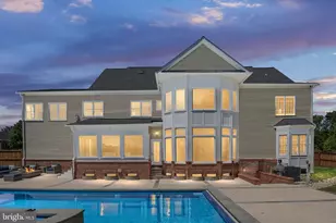 9311 Occoquan Overlook Dr, Lorton, VA 22079 - Photo 9