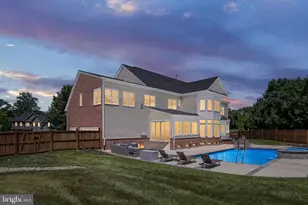 9311 Occoquan Overlook Dr, Lorton, VA 22079 - Photo 3