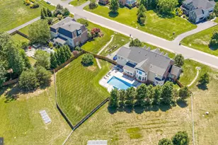 9311 Occoquan Overlook Dr, Lorton, VA 22079 - Photo 11