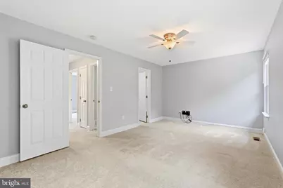 14823 Bolton Road, Centreville, VA 20121 - Photo 17