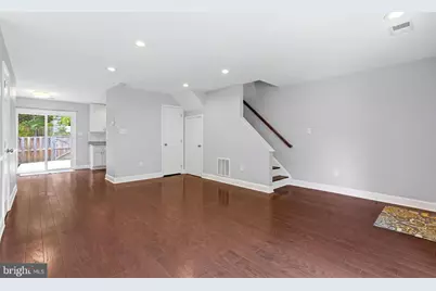 14823 Bolton Road, Centreville, VA 20121 - Photo 9
