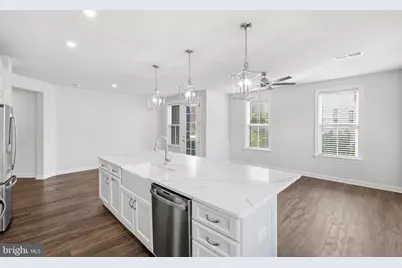 3927 Fair Ridge Drive #201, Fairfax, VA 22033 - Photo 11
