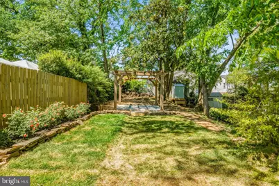 5810 Fifer Drive, Alexandria, VA 22303 - Photo 19