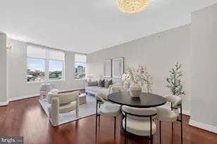 8220 Crestwood Heights Dr, McLean, VA 22102 - Photo 11