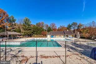 7628 Gralnick Pl, Springfield, VA 22153 - Photo 9