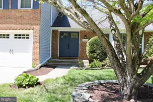 7628 Gralnick Pl, Springfield, VA 22153 - Photo 3