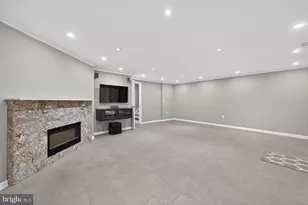 6059 Clerkenwell Ct, Burke, VA 22015 - Photo 35
