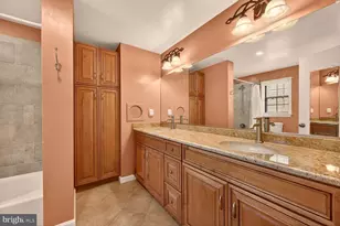 6059 Clerkenwell Ct, Burke, VA 22015 - Photo 25