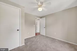 6059 Clerkenwell Ct, Burke, VA 22015 - Photo 29