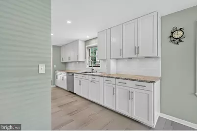 6059 Clerkenwell Court, Burke, VA 22015 - Photo 21