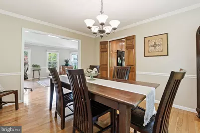 5947 Burnside Landing Drive, Burke, VA 22015 - Photo 9