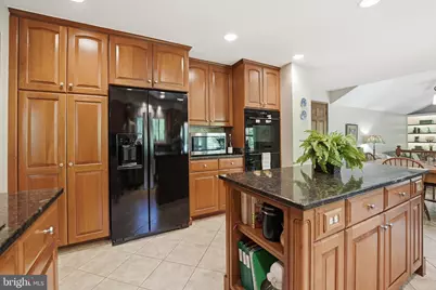 5947 Burnside Landing Drive, Burke, VA 22015 - Photo 15