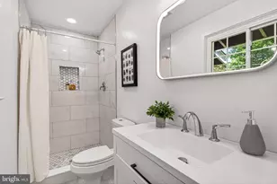 3611 Sprucedale Dr, Annandale, VA 22003 - Photo 33
