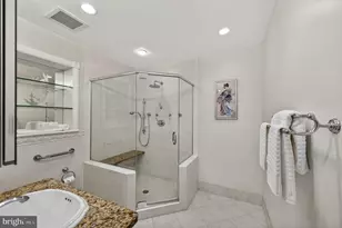 4908 Bradford Dr, Annandale, VA 22003 - Photo 23