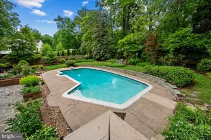 4908 Bradford Dr, Annandale, VA 22003 - Photo 63