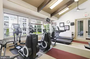 12929 Centre Park Cir, Herndon, VA 20171 - Photo 27