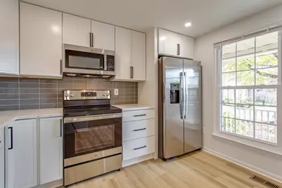 6808 Ericka Avenue, Alexandria, VA 22310 - Photo 5