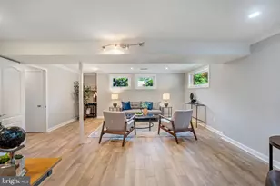 8926 Cromwell Dr, Springfield, VA 22151 - Photo 29