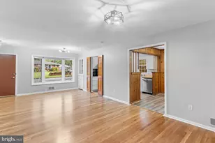 6705 Jerome St, Springfield, VA 22150 - Photo 7