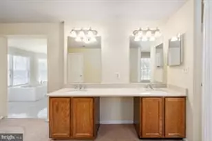 [Address not provided], Falls Church, VA 22043 - Photo 23