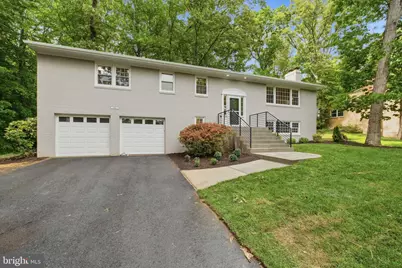 9312 Hamilton Drive, Fairfax, VA 22031 - Photo 3
