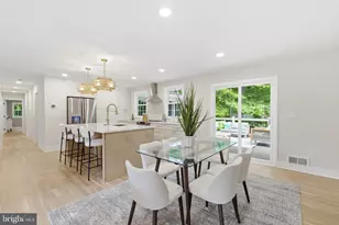 9312 Hamilton Dr, Fairfax, VA 22031 - Photo 13