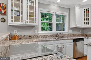8844 Silverline Dr, Fairfax Station, VA 22039 - Photo 13