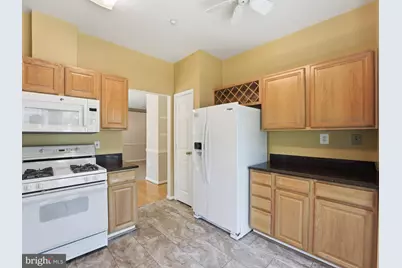 4135 Fountainside Lane #101, Fairfax, VA 22030 - Photo 9