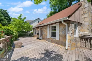 2602 Stone Hedge Dr, Alexandria, VA 22306 - Photo 5