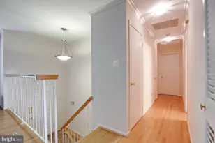 10535 Brevity Dr, Great Falls, VA 22066 - Photo 7