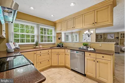 12651 Thunder Chase Drive, Reston, VA 20191 - Photo 13