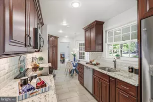 4701 Red Fox Dr, Annandale, VA 22003 - Photo 13