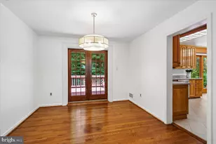 4945 Gainsborough Dr, Fairfax, VA 22032 - Photo 15