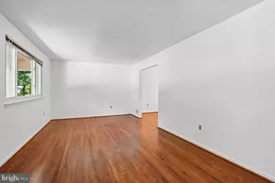 4945 Gainsborough Drive, Fairfax, VA 22032 - Photo 13