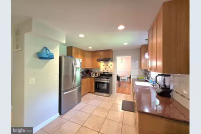 10930 Howland Drive, Reston, VA 20191 - Photo 7