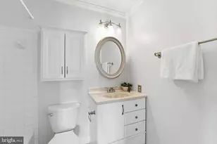 6057 Essex House Square, Alexandria, VA 22310 - Photo 21
